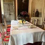 La Maison Saint Joseph Bed & Breakfast 3*