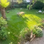 Bed & Breakfast La Maison Saint Joseph 3*