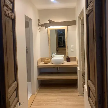 Bed & Breakfast La Maison Saint Joseph