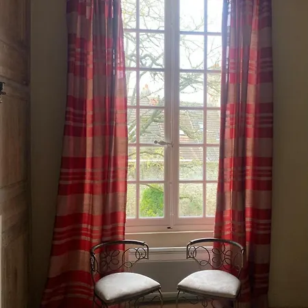La Maison Saint Joseph Bed & Breakfast Crepy-en-Valois