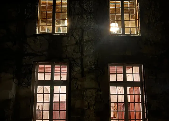 La Maison Saint Joseph Bed & Breakfast 3*