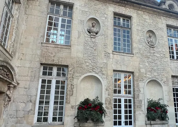 La Maison Saint Joseph 3* Crépy-en-Valois