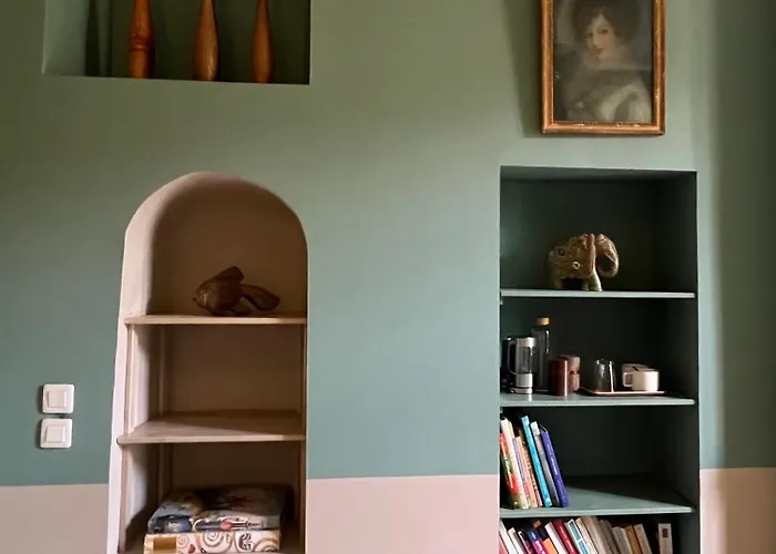 La Maison Saint Joseph Couette-café 3*