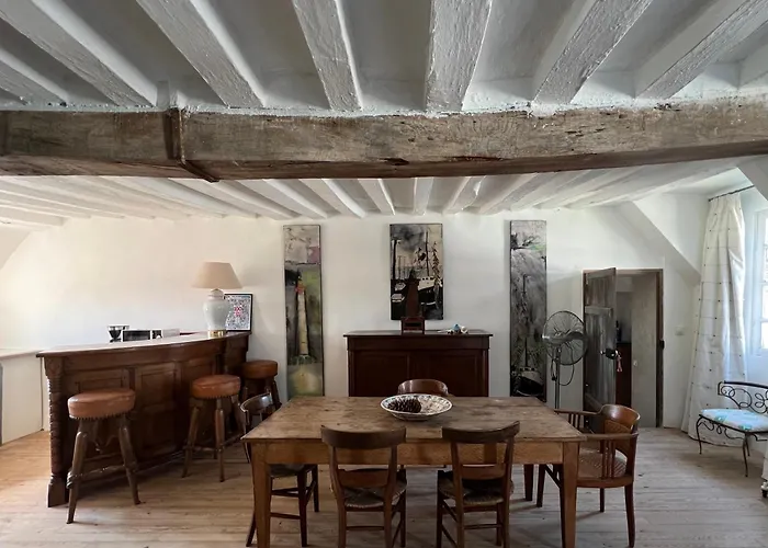 La Maison Saint Joseph 3* Crépy-en-Valois